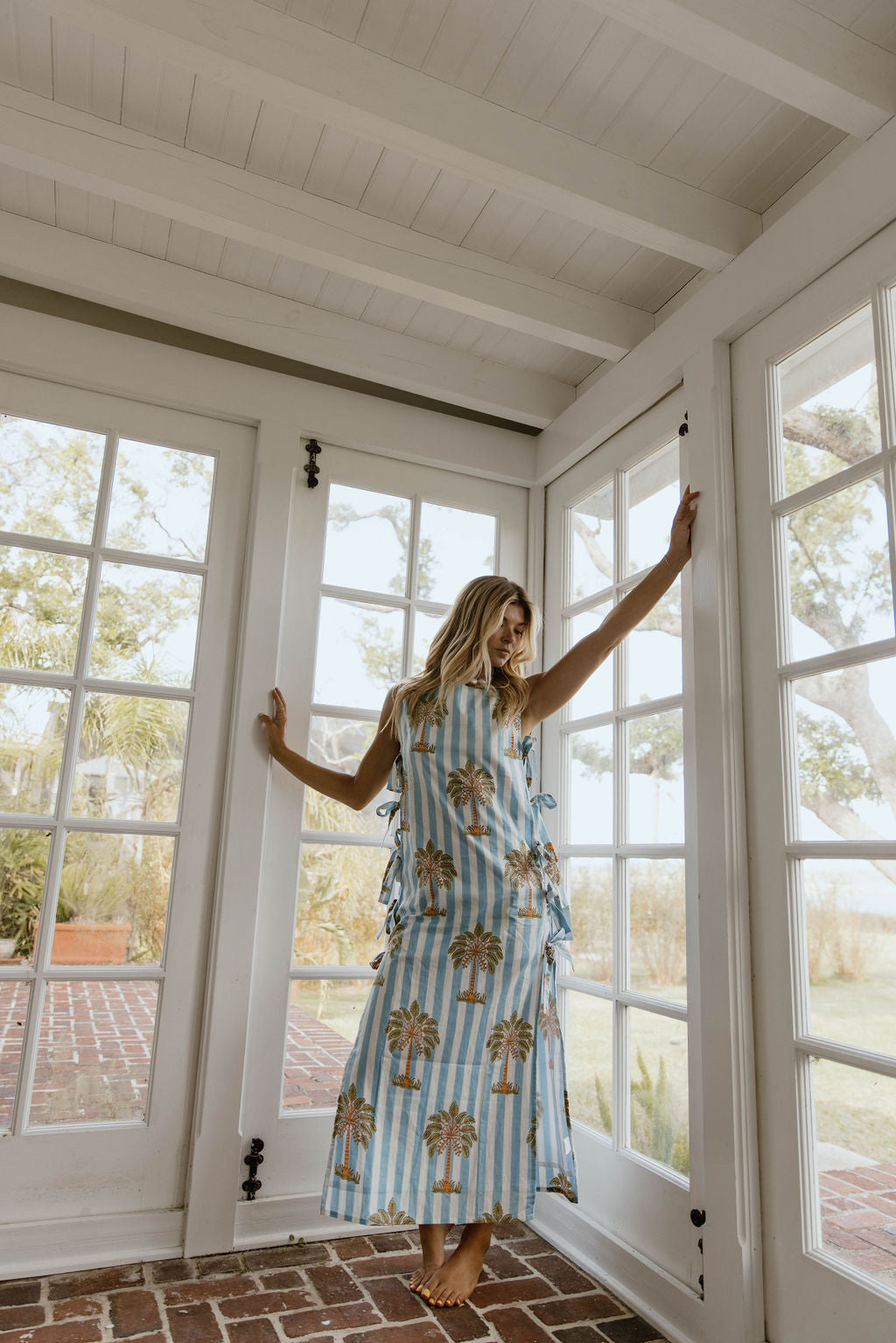 Cleo Side Bow Maxi Set - Blue/White Palm