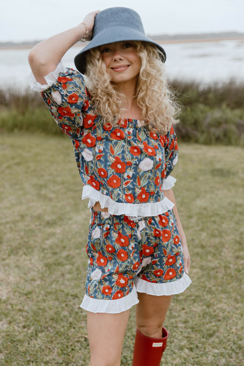 Opal Ruffle Trim Set - Navy/Red