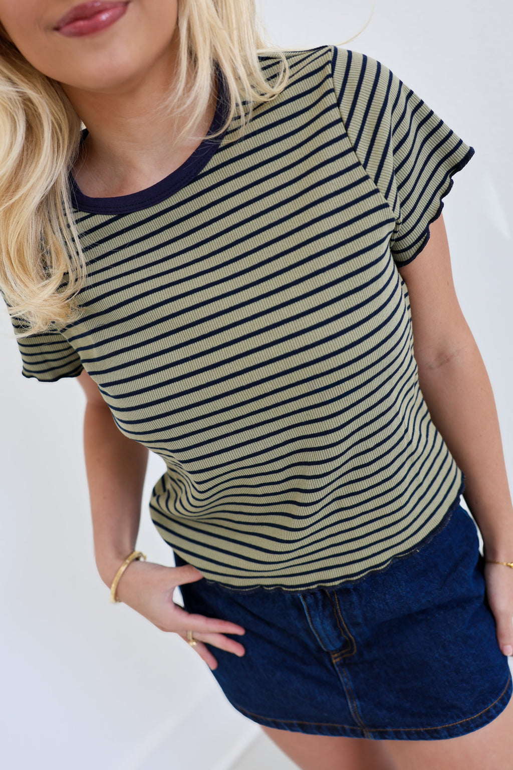 Ashliegh Round Neck Short Sleeve Top - Olive/Navy Stripe