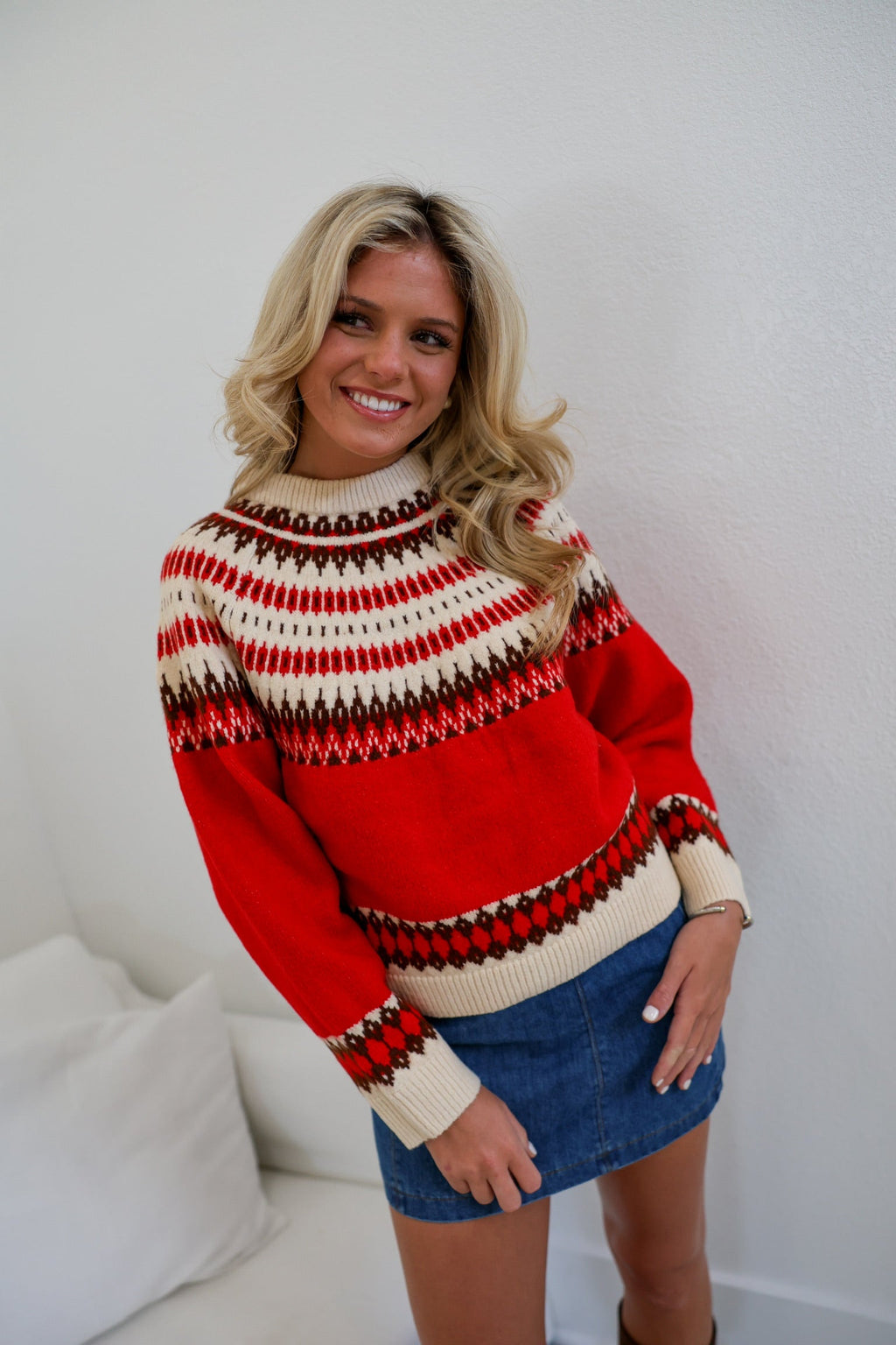 Mallie Crewneck Pullover Sweater - Red