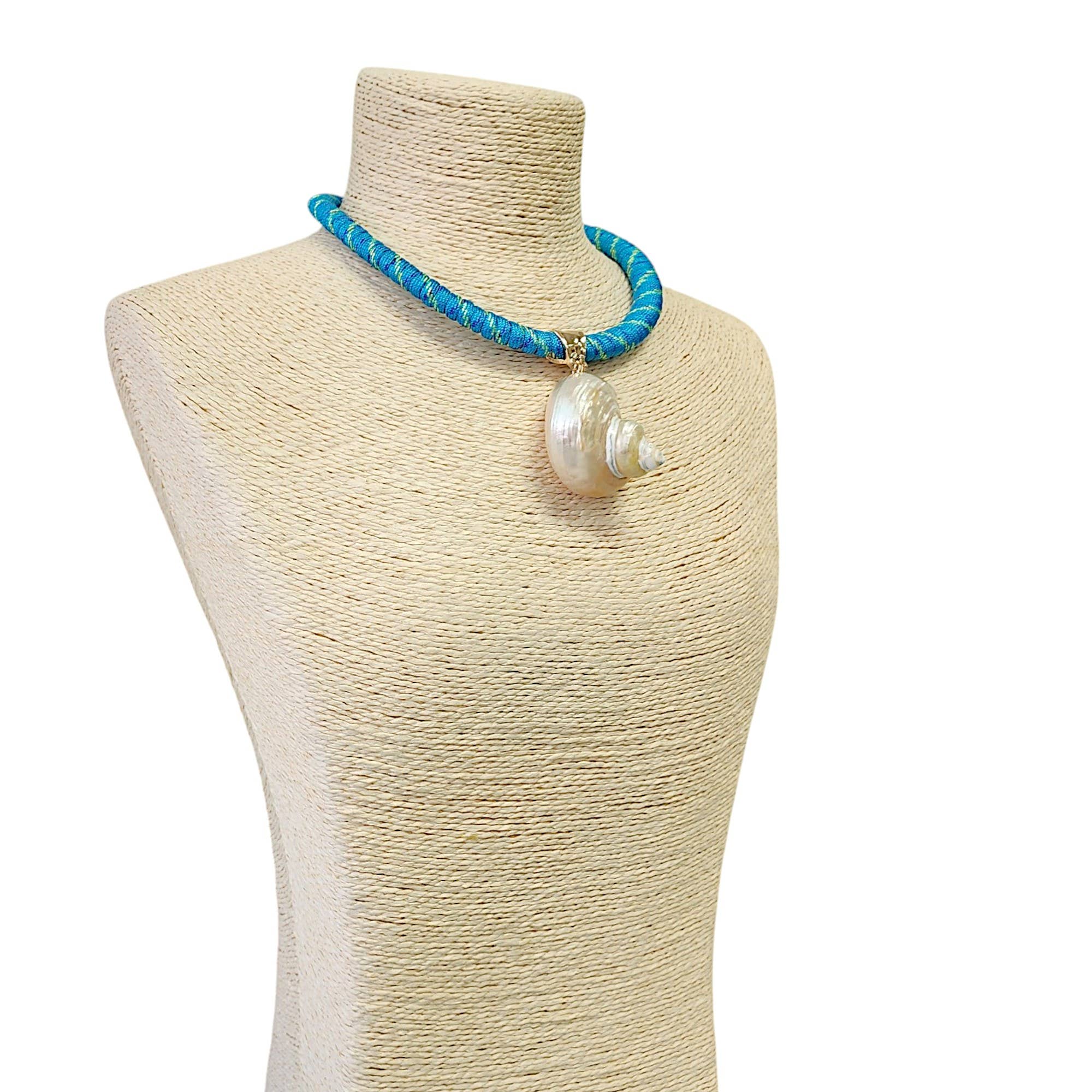 Tara Seashell Necklace - Blue