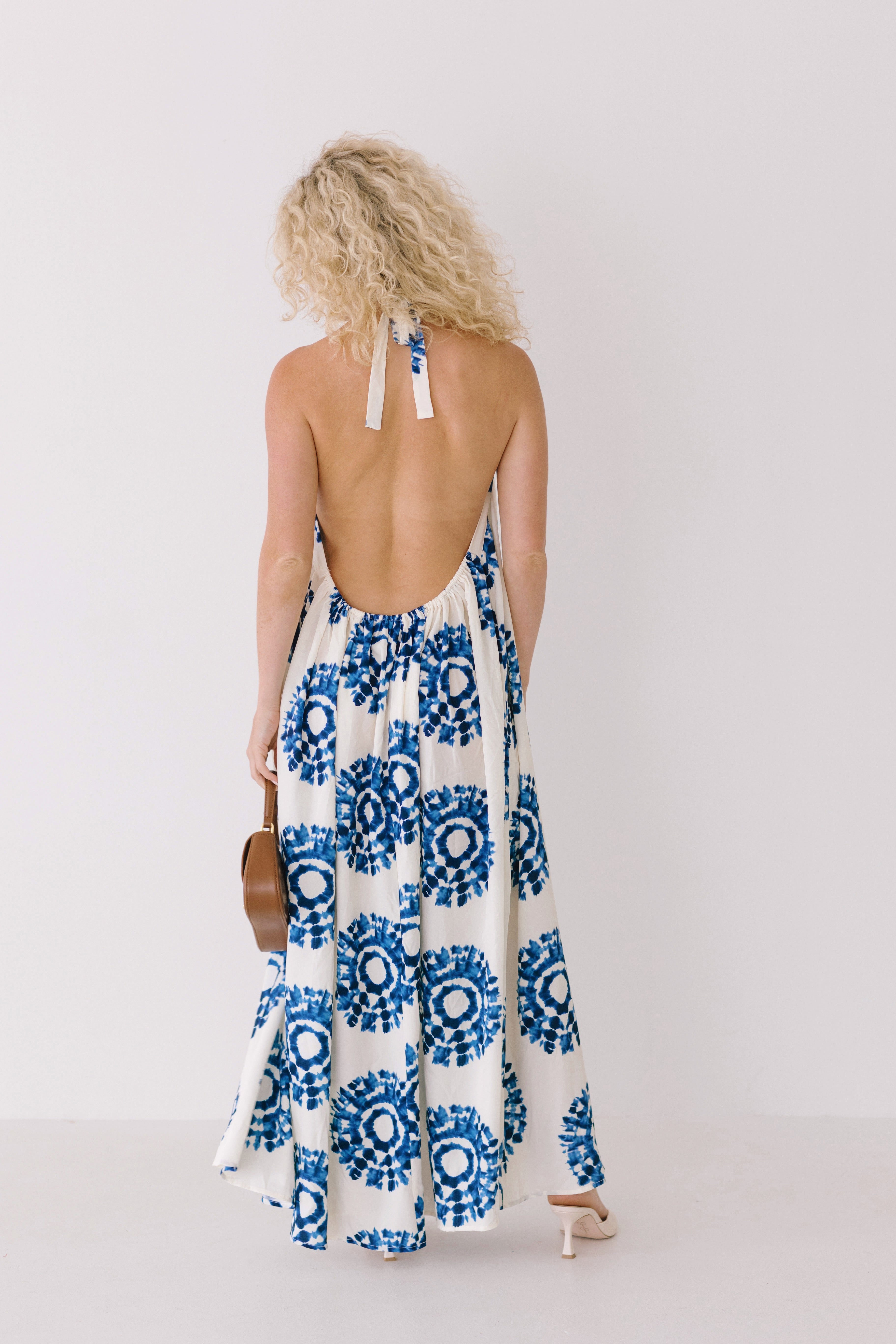 Renley Halter Neck Maxi Dress - White/Blue