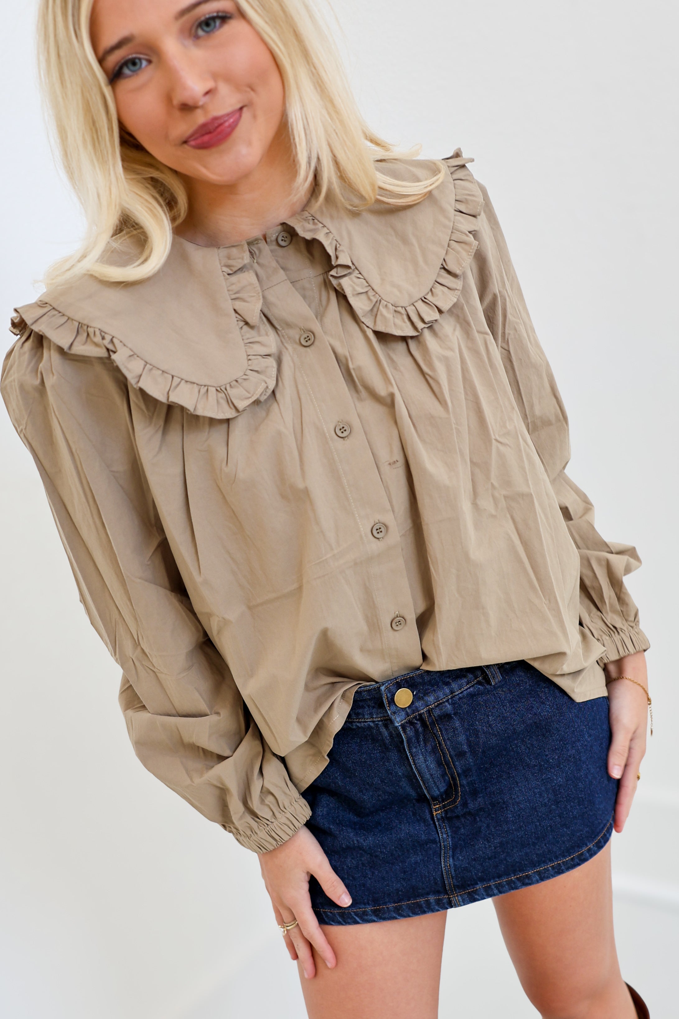 Mel Collar Blouse - Beige
