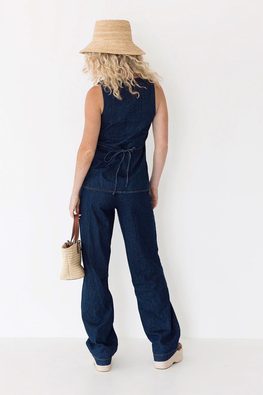 Abbi Straight Leg Pants - Denim