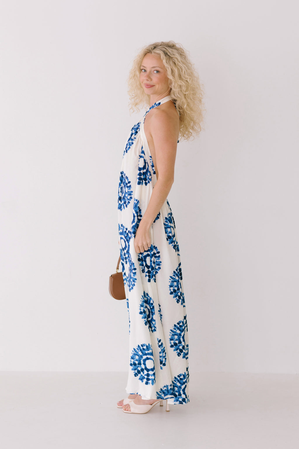 Renley Halter Neck Maxi Dress - White/Blue