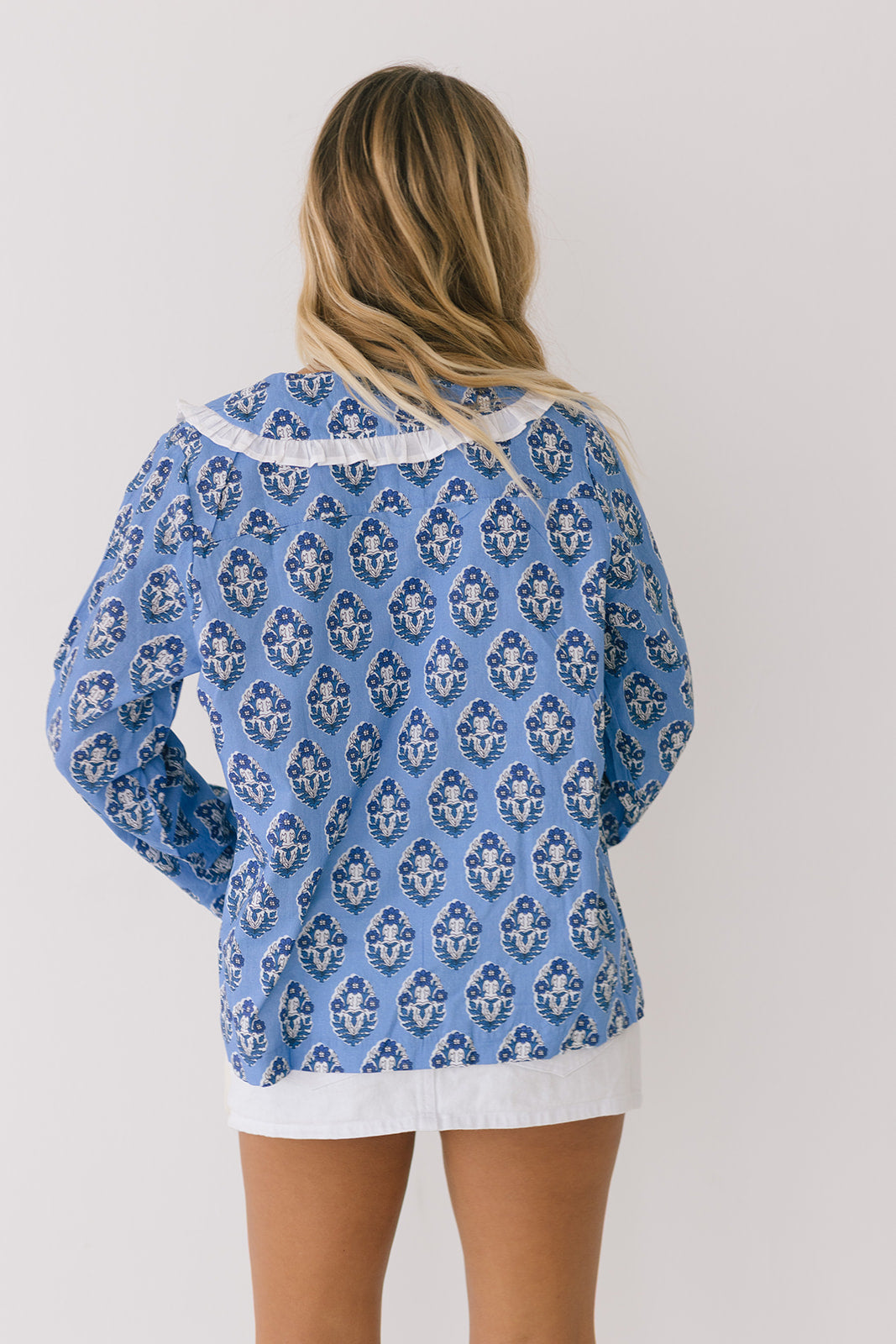 Collin Floral Wide Collar Tie Long Sleeve Top - Blue/White