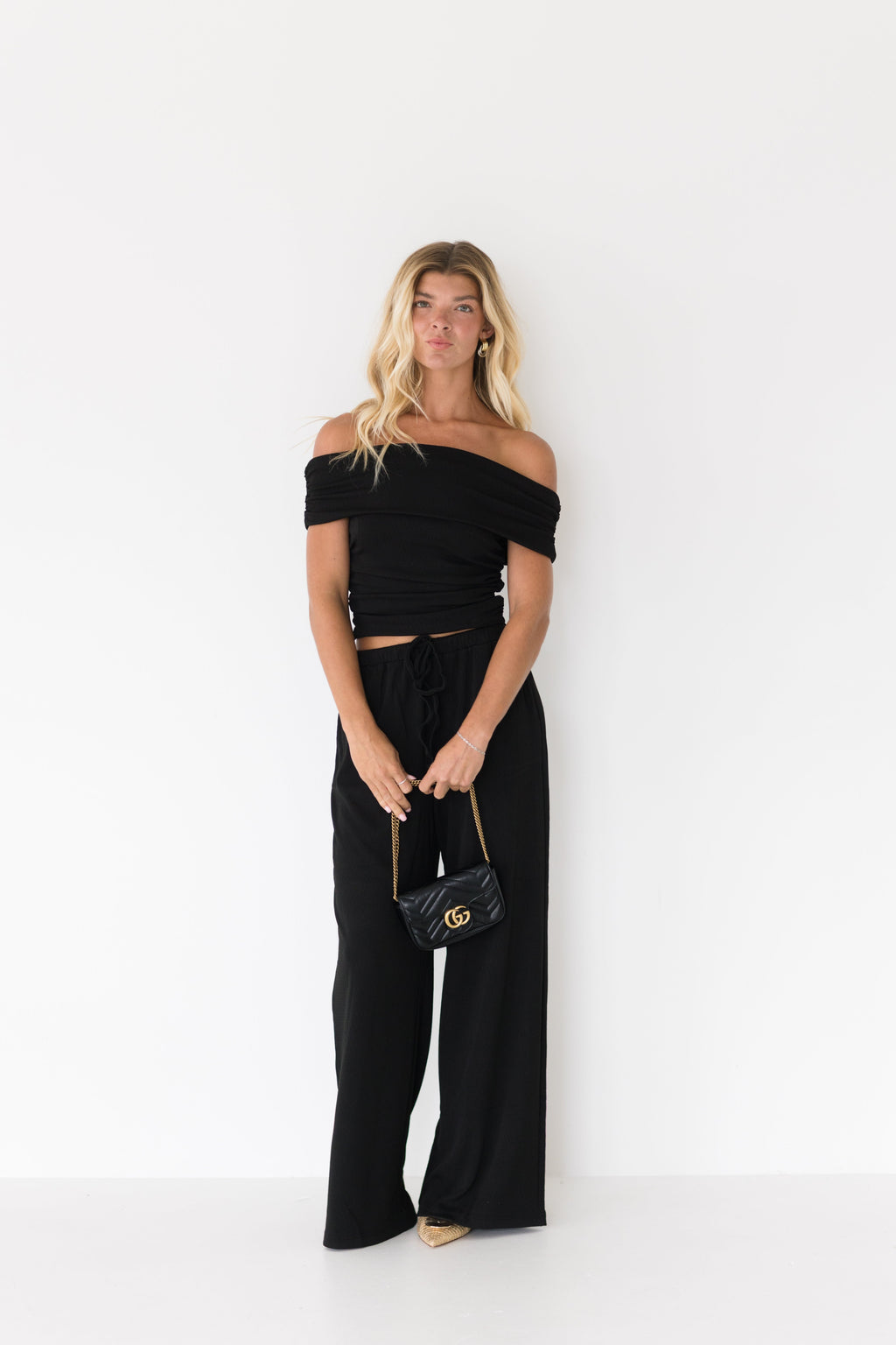 Sarah Off The Shoulder and Pants Set - Black