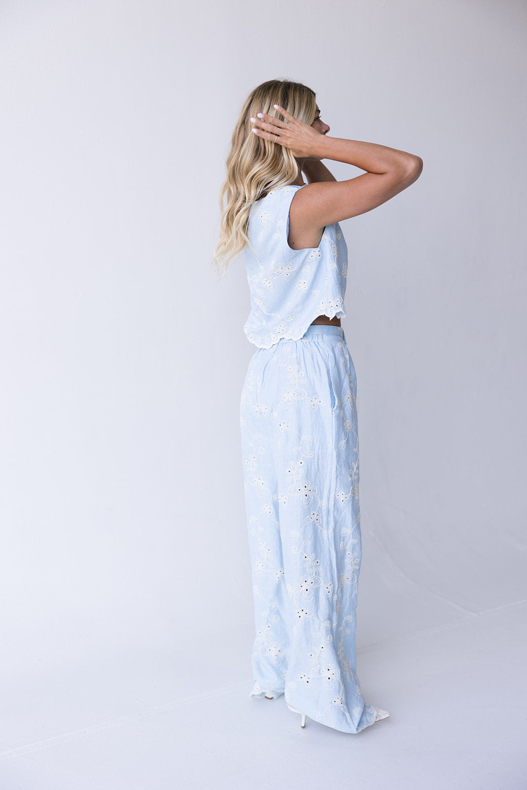 Emilia Eyelet Scalloped Set - Powder Blue