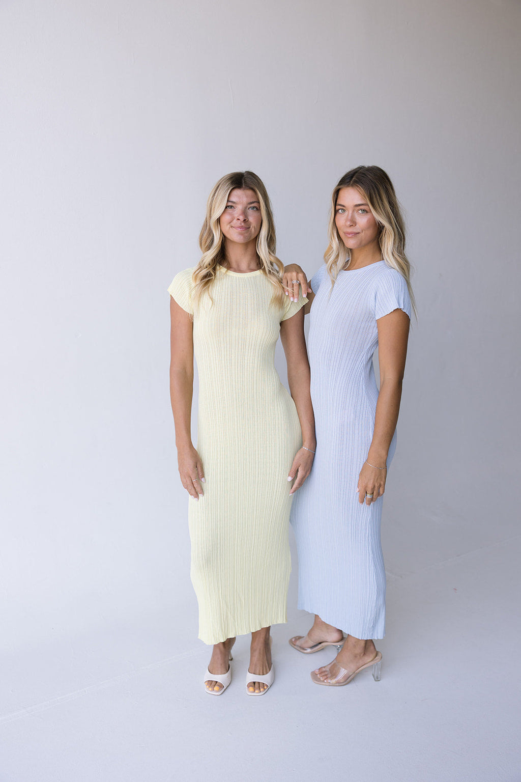 Abigail Midi Dress - Lt Blue