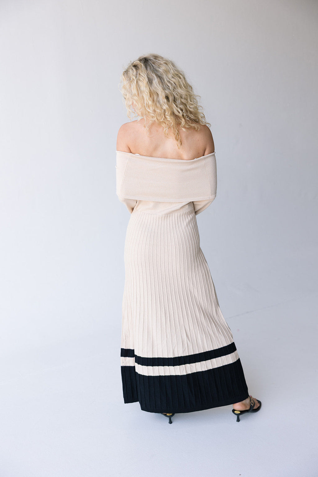 Poppy Off Shoulder Maxi Dress - Sand