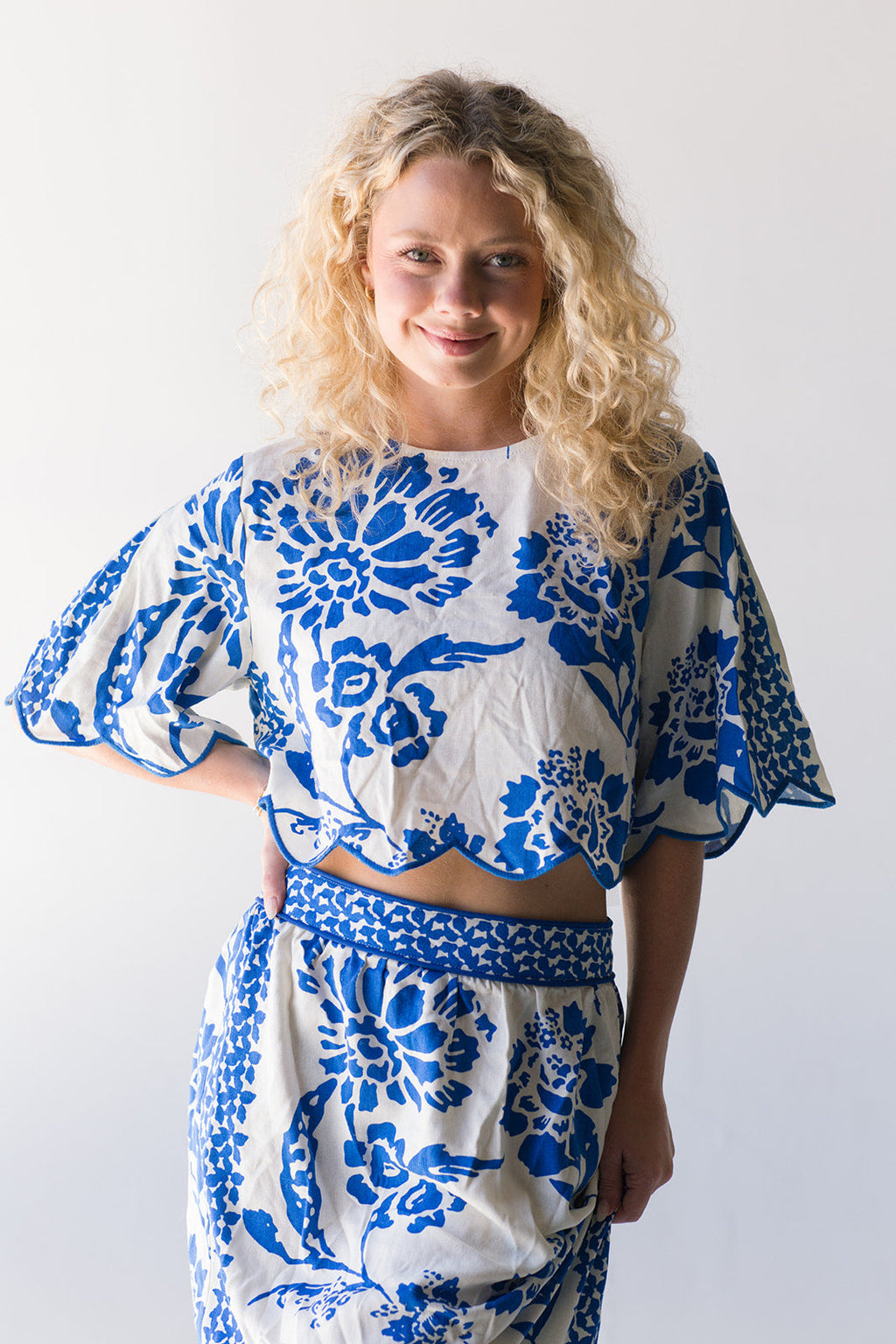 Veronica Linen Floral Skirt Set-Off White/Blue