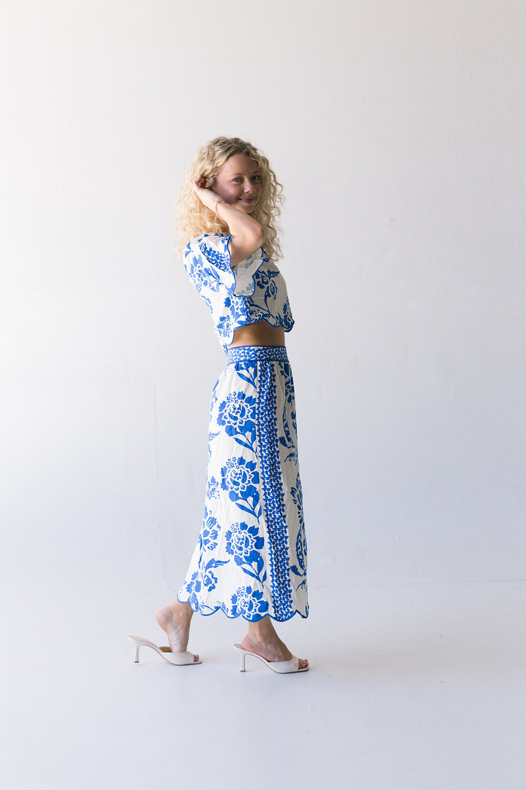 Veronica Linen Floral Skirt Set-Off White/Blue