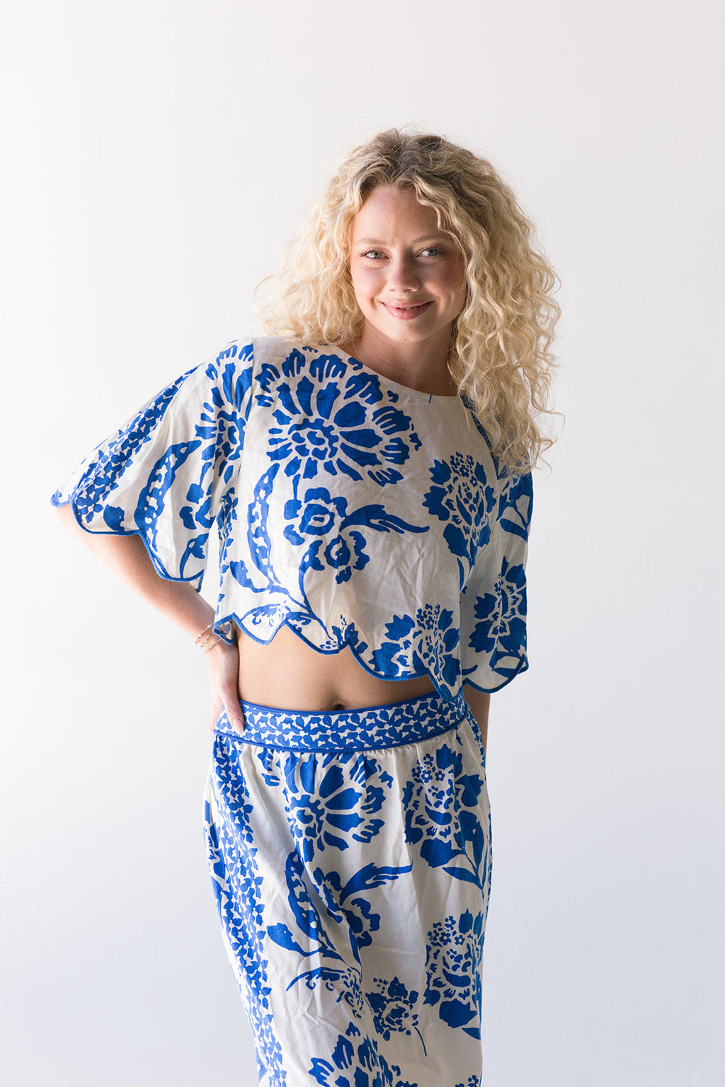 Veronica Linen Floral Skirt Set-Off White/Blue