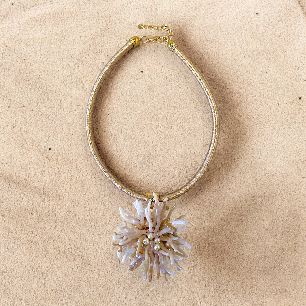 Flower Necklace Seashell - Mauve