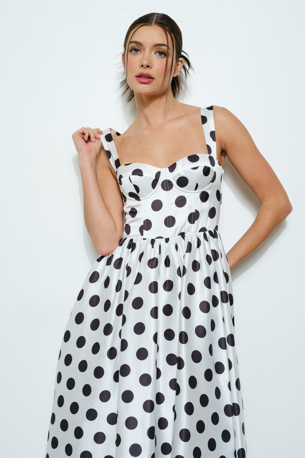Raven Sweetheart Polka Dot Midi Dress - White